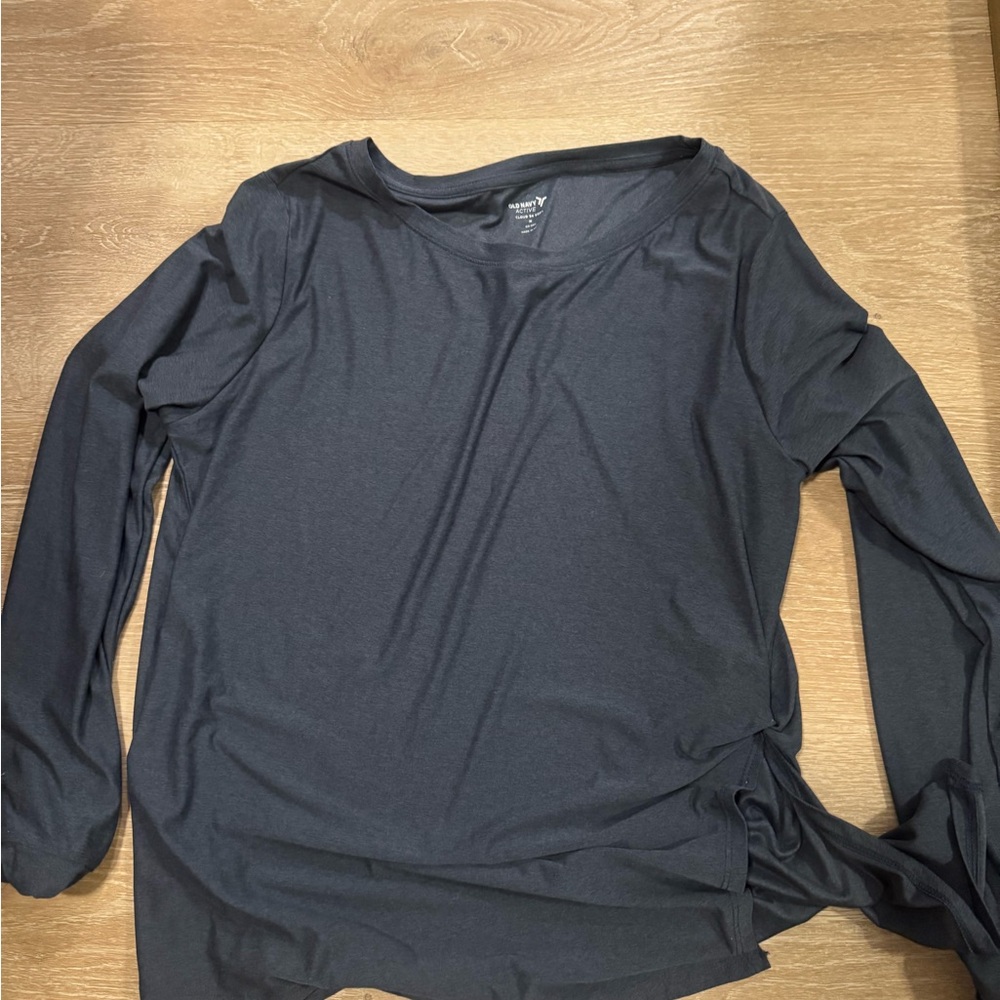 Women's  dark navy Long Sleeve Top